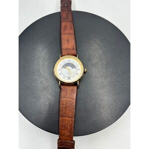 Triumph Gold Tone White
Roman Num Dial Moon Phase Watch Leather Band New Battery